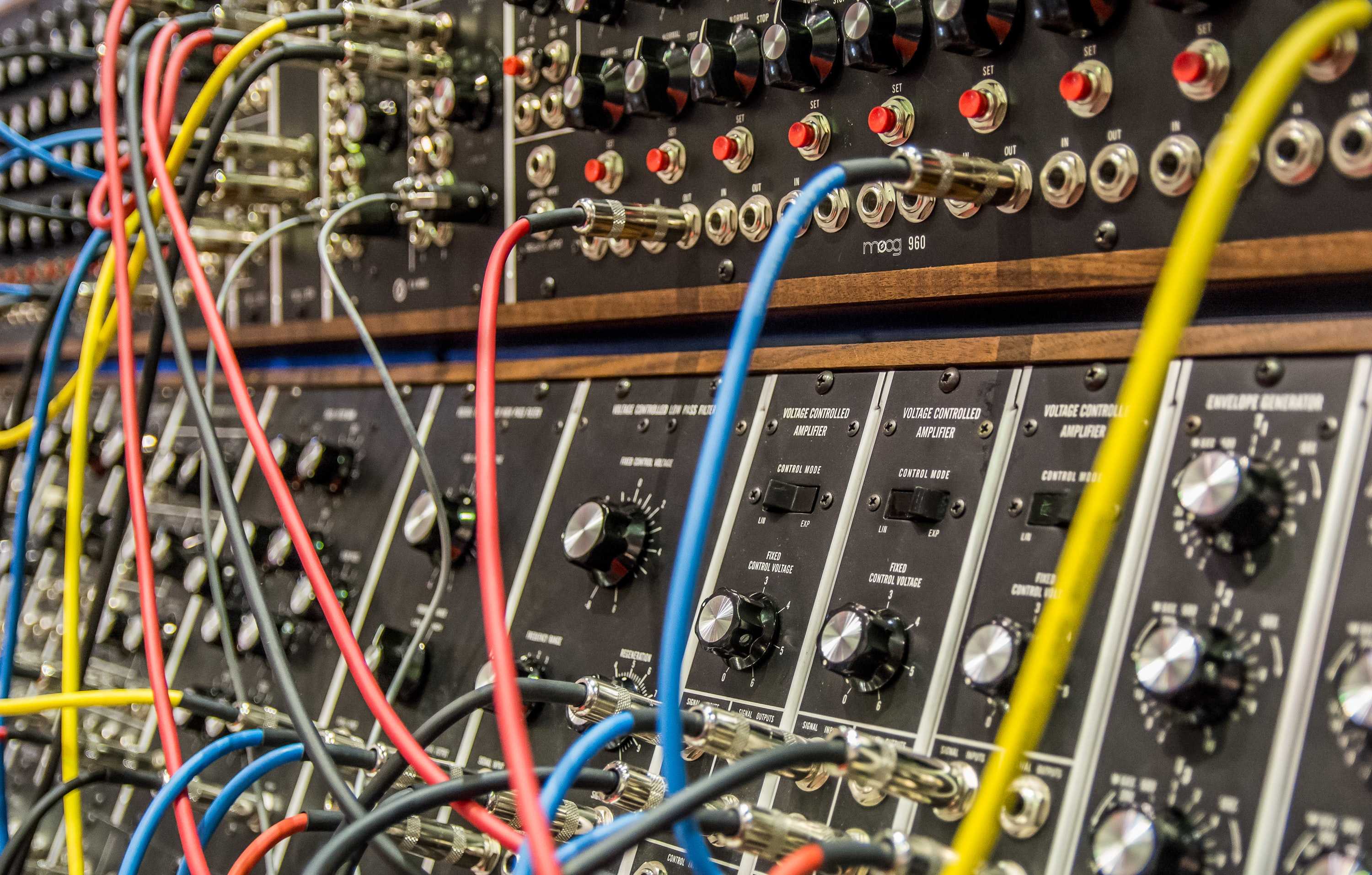 MOOG Modular Synthesizer - photo by Steve Harvey @ Unsplash